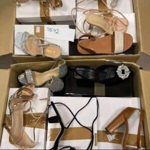 Women’s Shoes Pallets